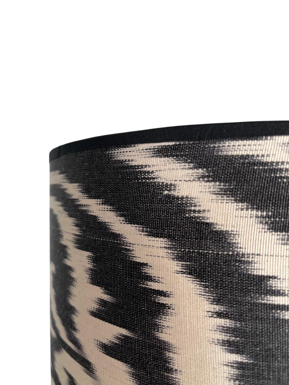 Handgemaakte Lampenkap - Ikat monochrome Ø 25 cm